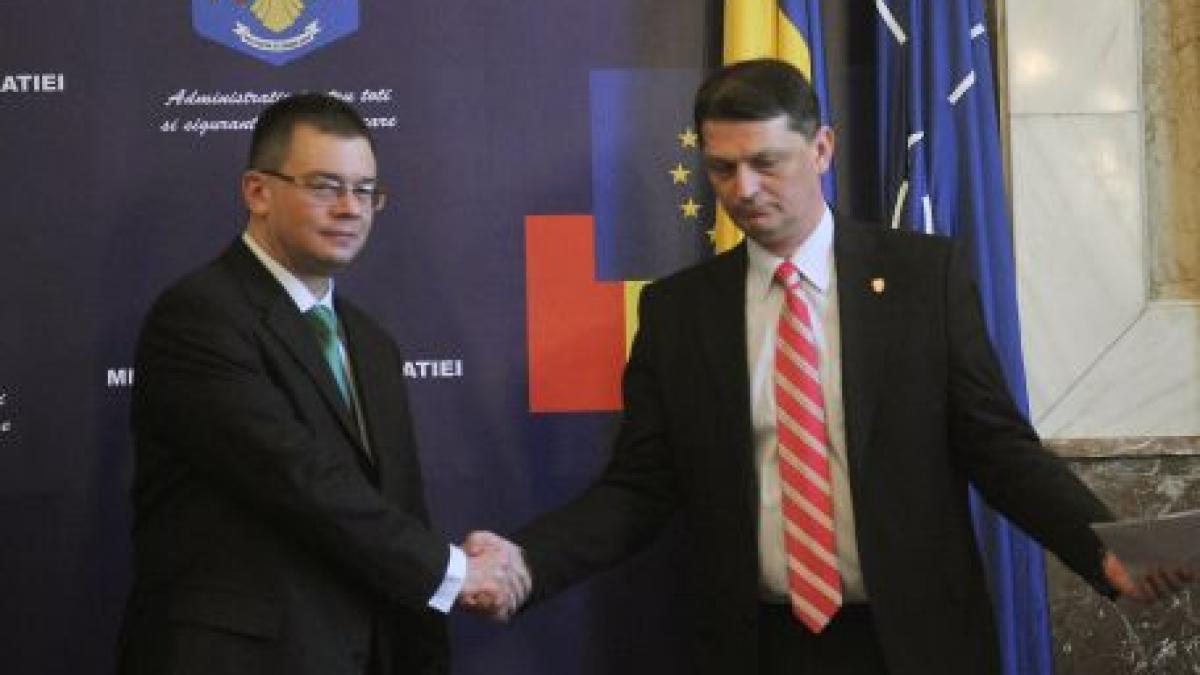 premierul a cerut m a i demararea unei campanii de informare privind semnificatia codurilor meteo