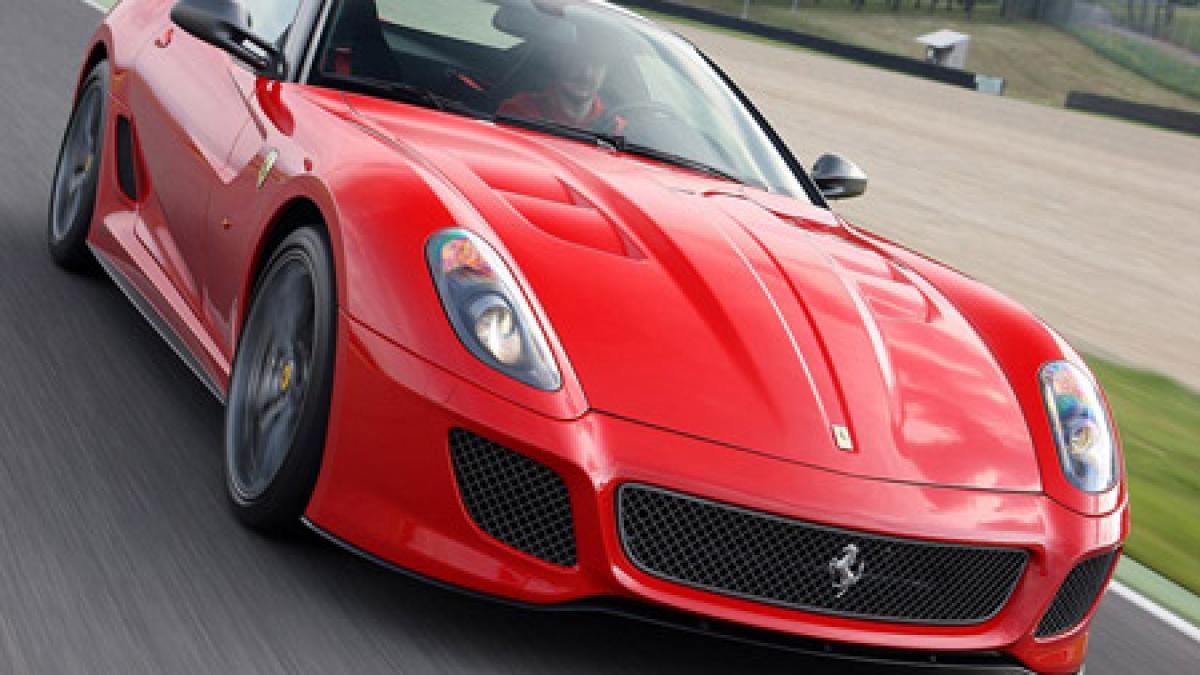extremul ferrari 599 gto sustine un concert rasunator in tunelurile din shanghai