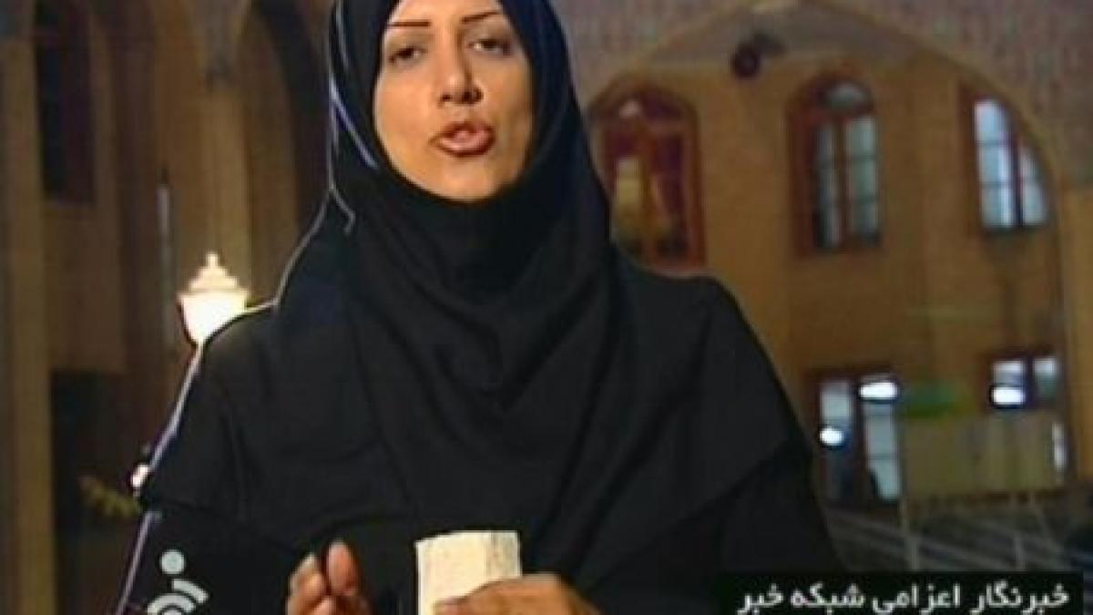 prezentatoarele tv afgane somate de ministrul culturii sa purtati val islamic si fara machiaj