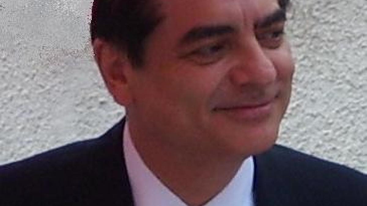 printul paul recunoscut oficial ca membru al casei regale