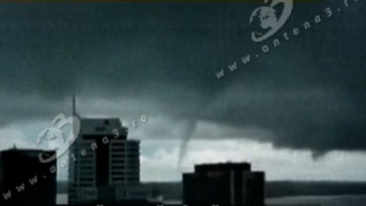 fenomen spectaculos in noua zeelanda un vartej de apa s a ridicat in apropiere de auckland