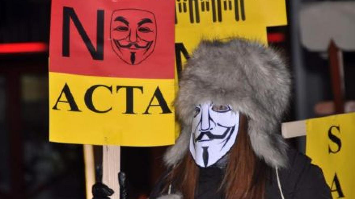 lituania suspenda ratificarea acordului acta