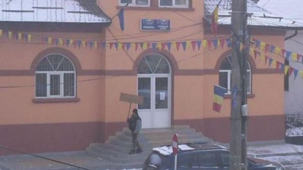 un adevarat exemplu protestatarul singuratic de la baia de aries voluntar la deszapezire in buzau