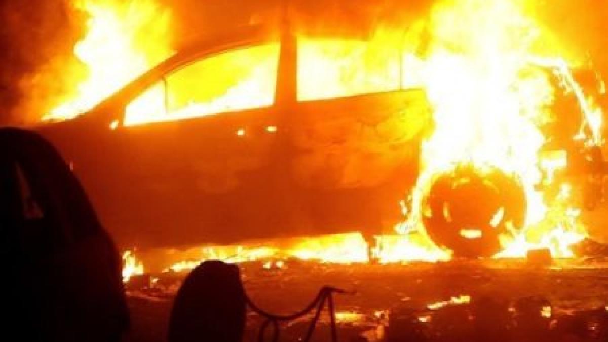 cum a reusit un doctor beat sa si faca masina scrum