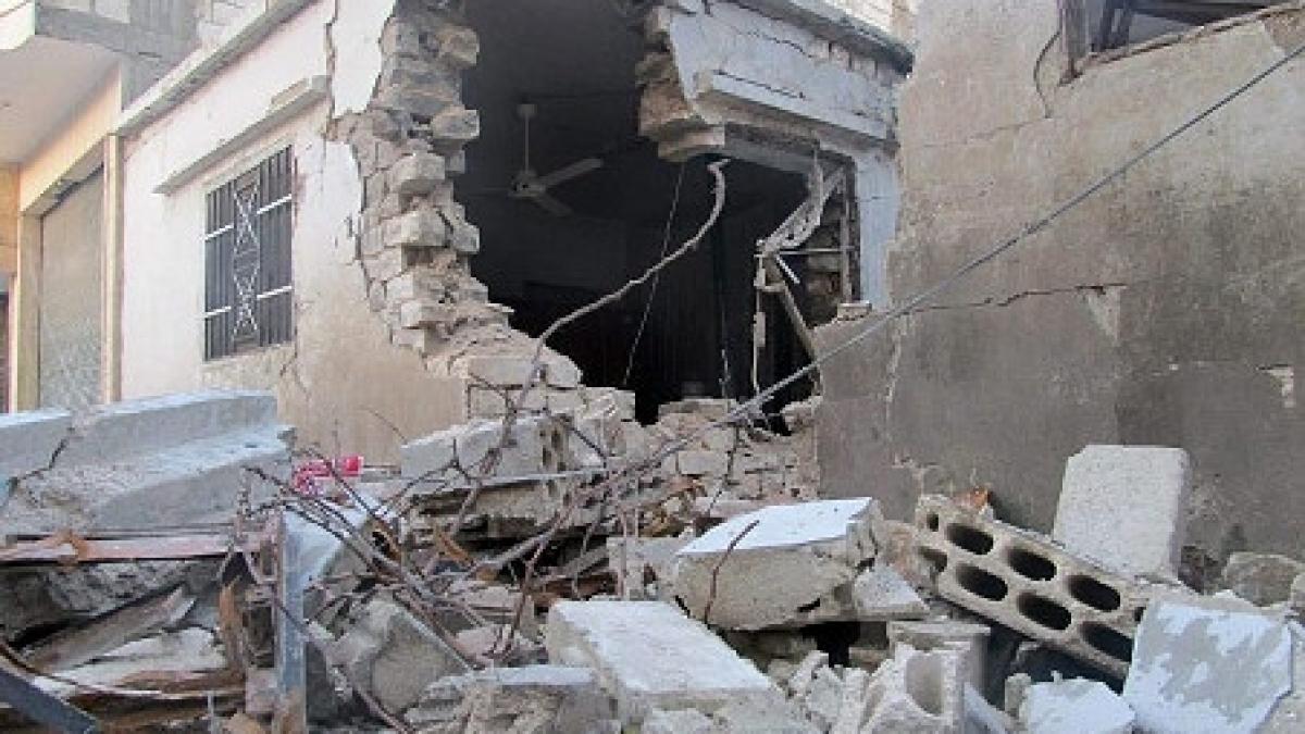 doi jurnalisti occidentali au fost ucisi la homs centrul de presa al militantilor bombardat de