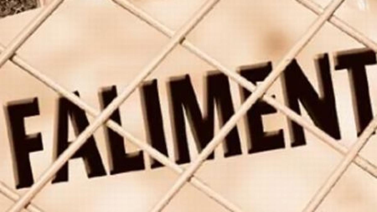 criza a pus lacatul pe usile companiilor romanesti afla cate firme au intrat in faliment in ultimii