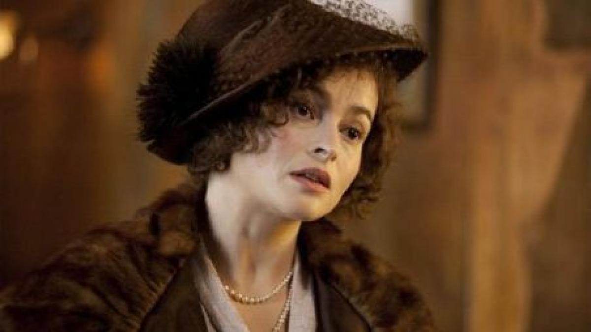 helena bonham carter decorata de regina elizabeth a ii a pentru realizarile din intreaga cariera