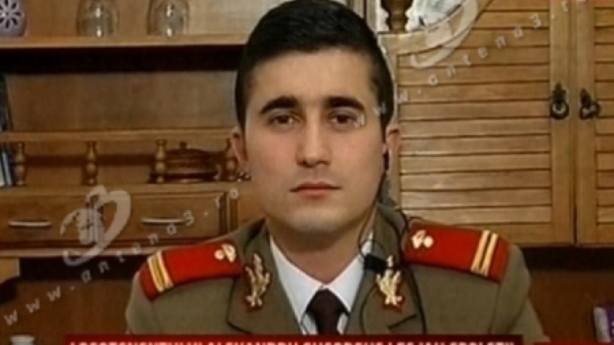 locotenentul care a protestat la bucuresti in uniforma militara a fost trecut in rezerva