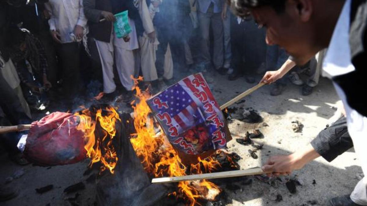 pentru a apara cartea sfanta trebuie sa ucidem militarii straini din afganistan talibanii revoltati