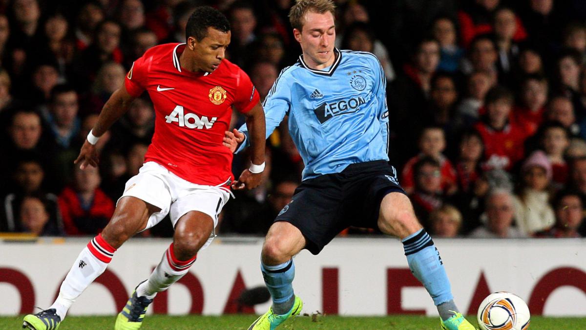 europa league manchester united pierde pe old trafford cu ajax dar se califica in optimile de finala