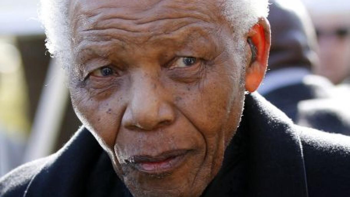 nelson mandela a fost spitalizat dar se simte bine si este intr o dispozitie buna