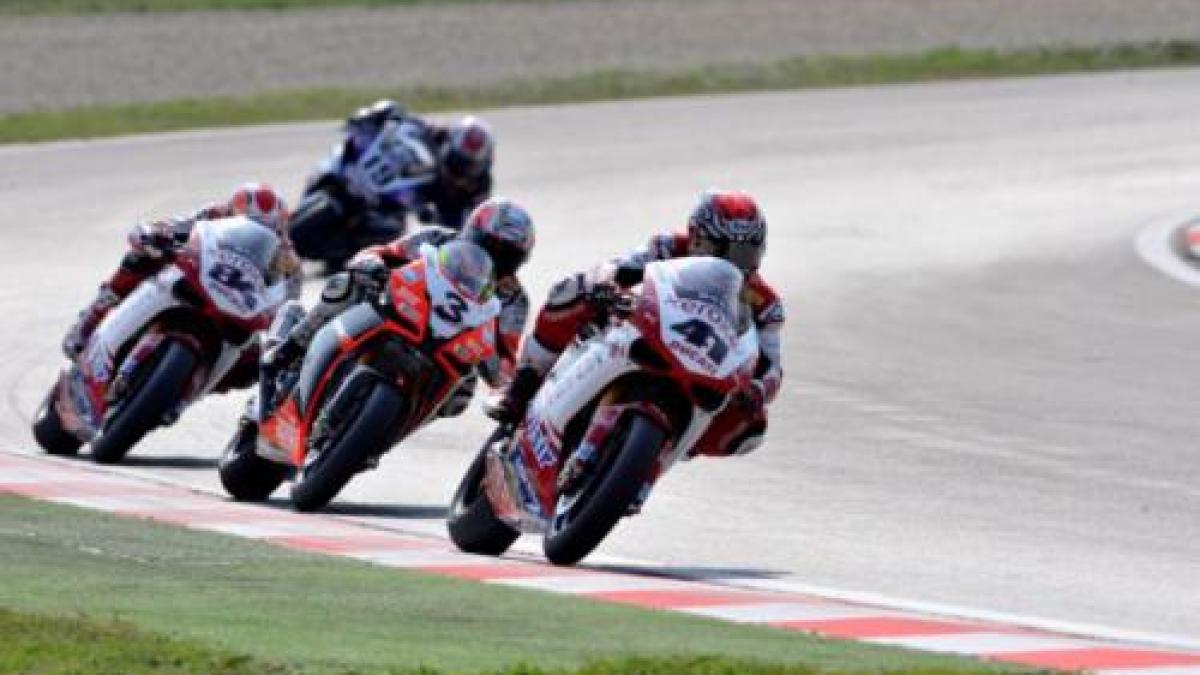 un pilot de 17 ani a murit inainte de prima etapa a cm de superbike