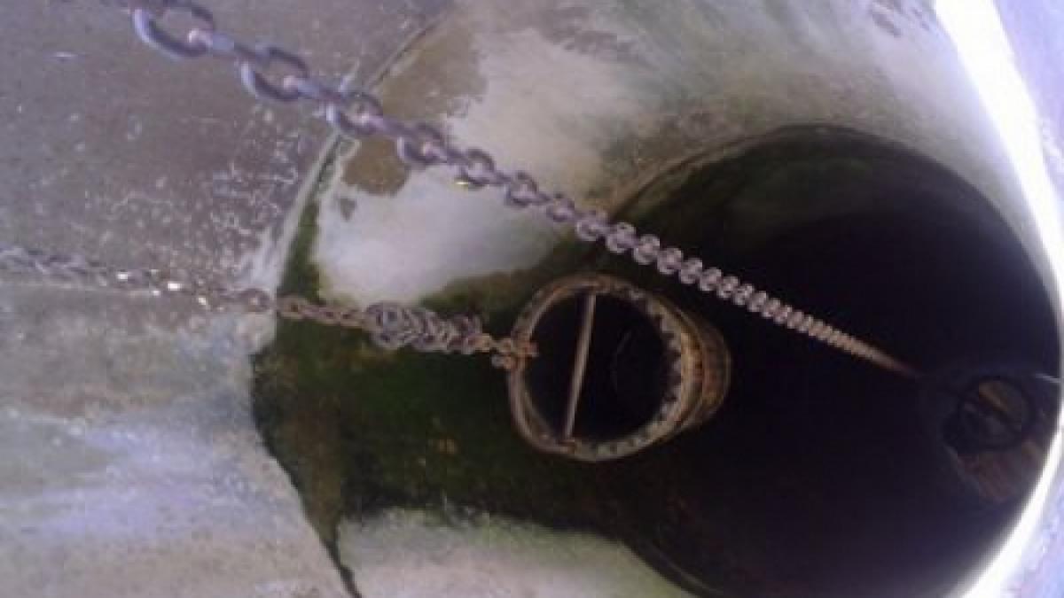 pompierii constanteni au salvat o femeie care a cazut intr o fantana adanca de 15 metri