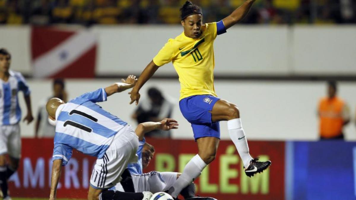 ronaldinho a anuntat ca doreste sa se afle in lotul braziliei pentru jocurile olimpice de la londra