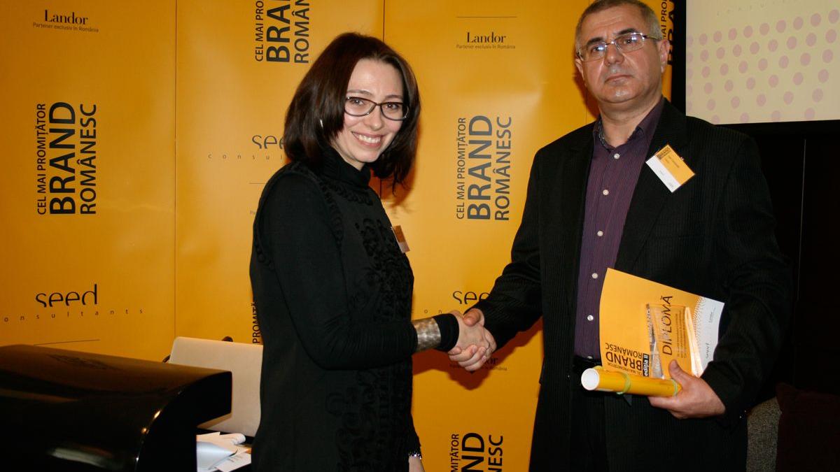 ciserom brandul de sosete romanesti a fost desemnat cel mai promitator brand romanesc