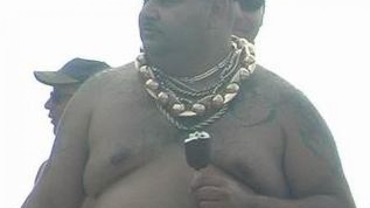 ii au si americanii pe ai lor vezi cu cine concureaza personajele de la noi care au facut istorie