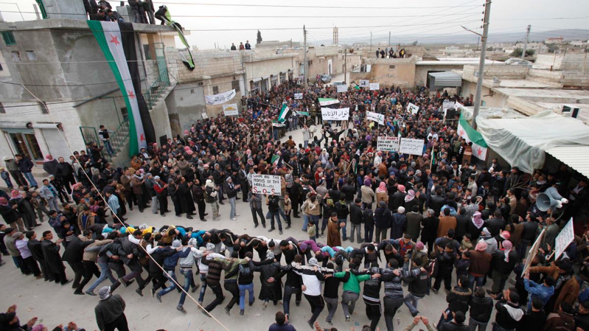 marea britanie si a retras diplomatii din siria si a suspendat functionarea ambasadei