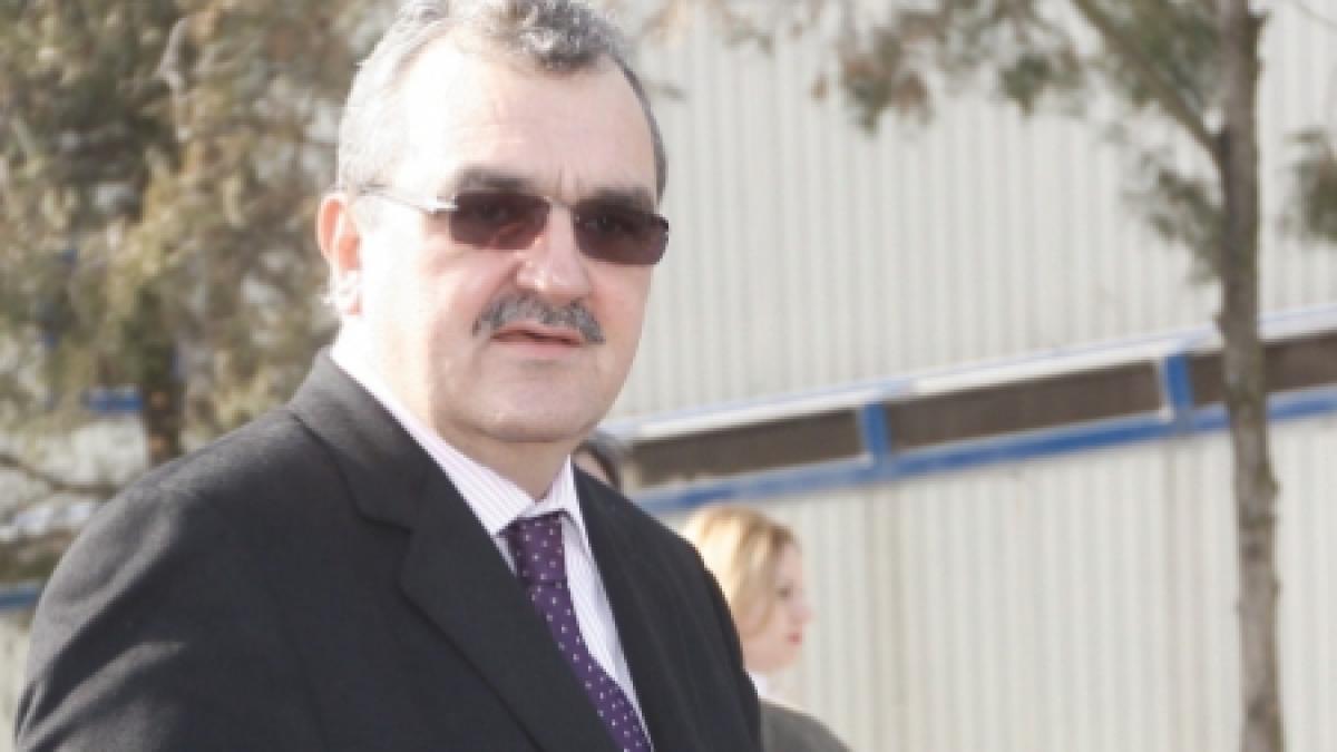 miron mitrea audiat la parchetul iccj in cazul accidentului auto cu un ranit