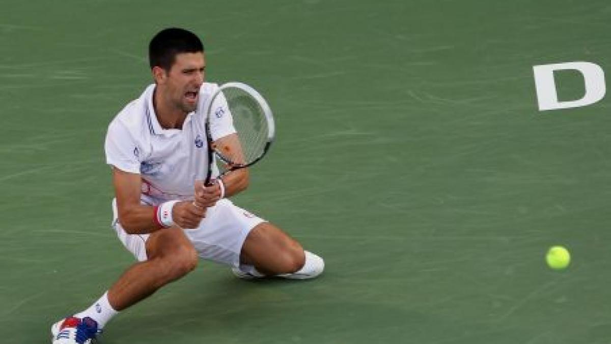 novak djokovici invins pentru prima data in 2012 de andy murray la dubai