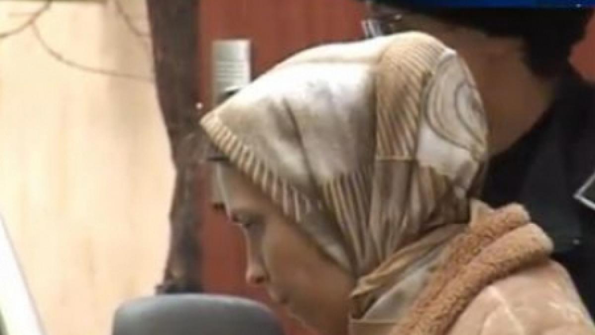 tanara din brasov care si a decapitat copilul dusa la expertiza psihiatrica