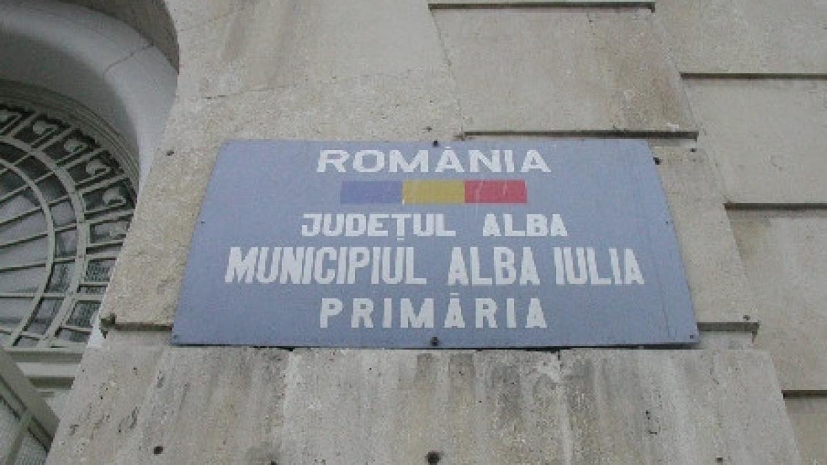 viceprimarii municipiului alba iulia membri pdl audiati la dna intr un dosar de coruptie