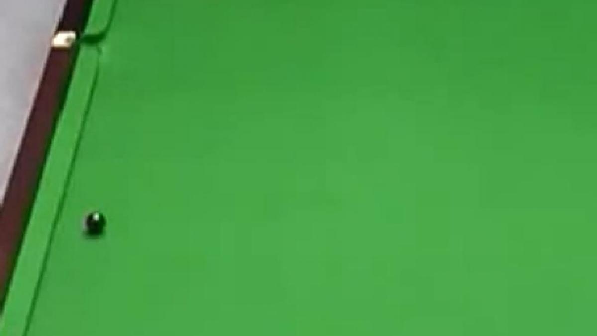 snooker o lovitura spectaculoasa la bila neagra i a pierdut meciul