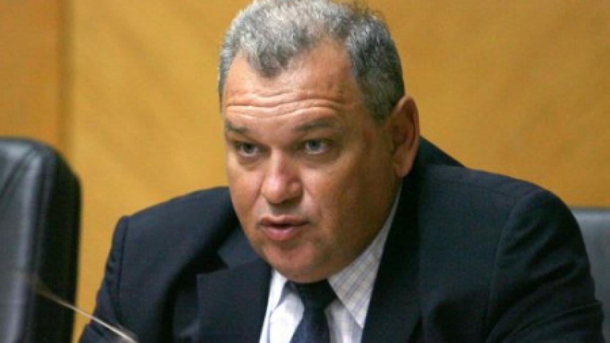 victor iovici viceprimarul capitalei a plecat din prm si s a inscris in unpr