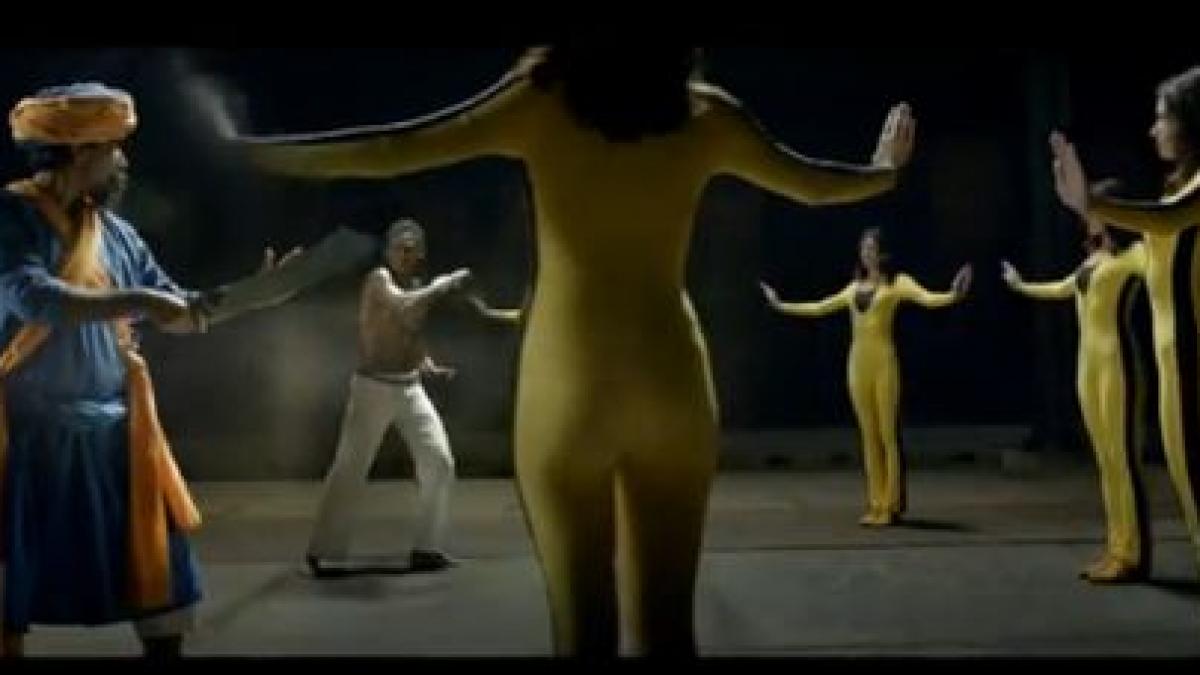 vezi aici un videoclip de promovare a extinderii ue acuzat de rasism si sexism