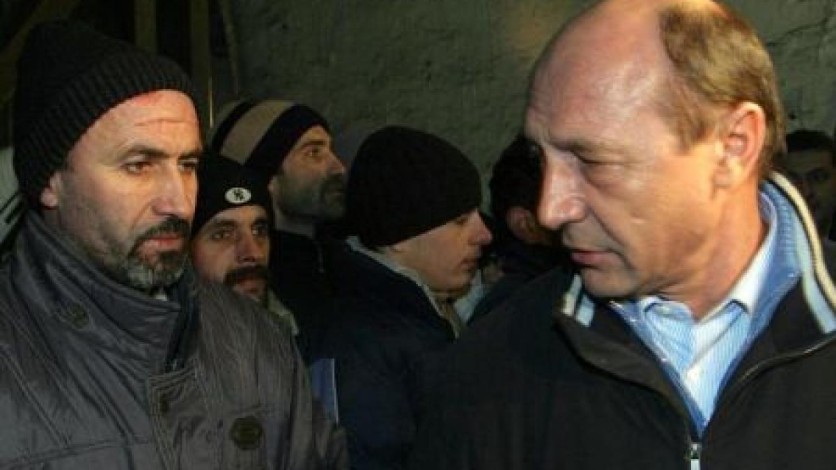 basescu se teme de vizita minerilor vezi ce le a sugerat presedintele parlamentarilor
