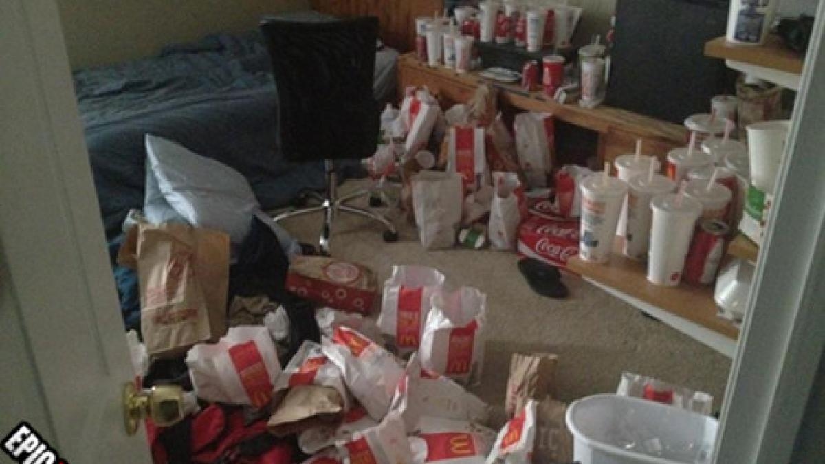 cum arata camera unui student la medicina imaginea care explica foarte multe despre sanatate