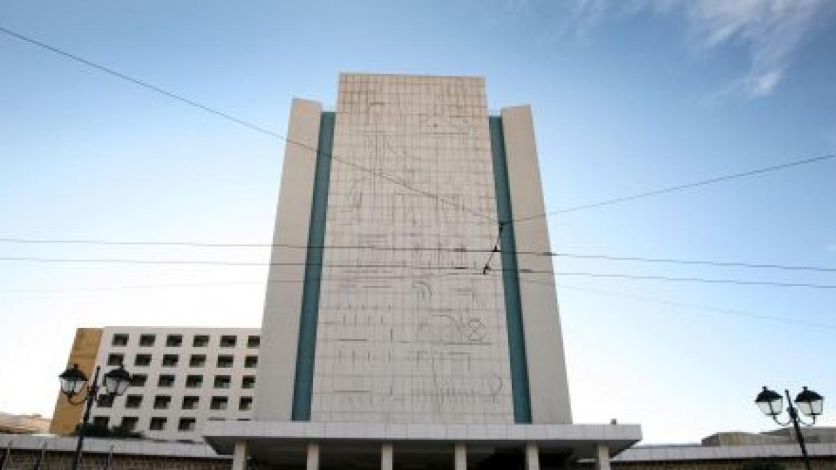 grecia se vinde pe bucati hotelierii au scos la vanzare circa 1 000 de hoteluri in valoare totala