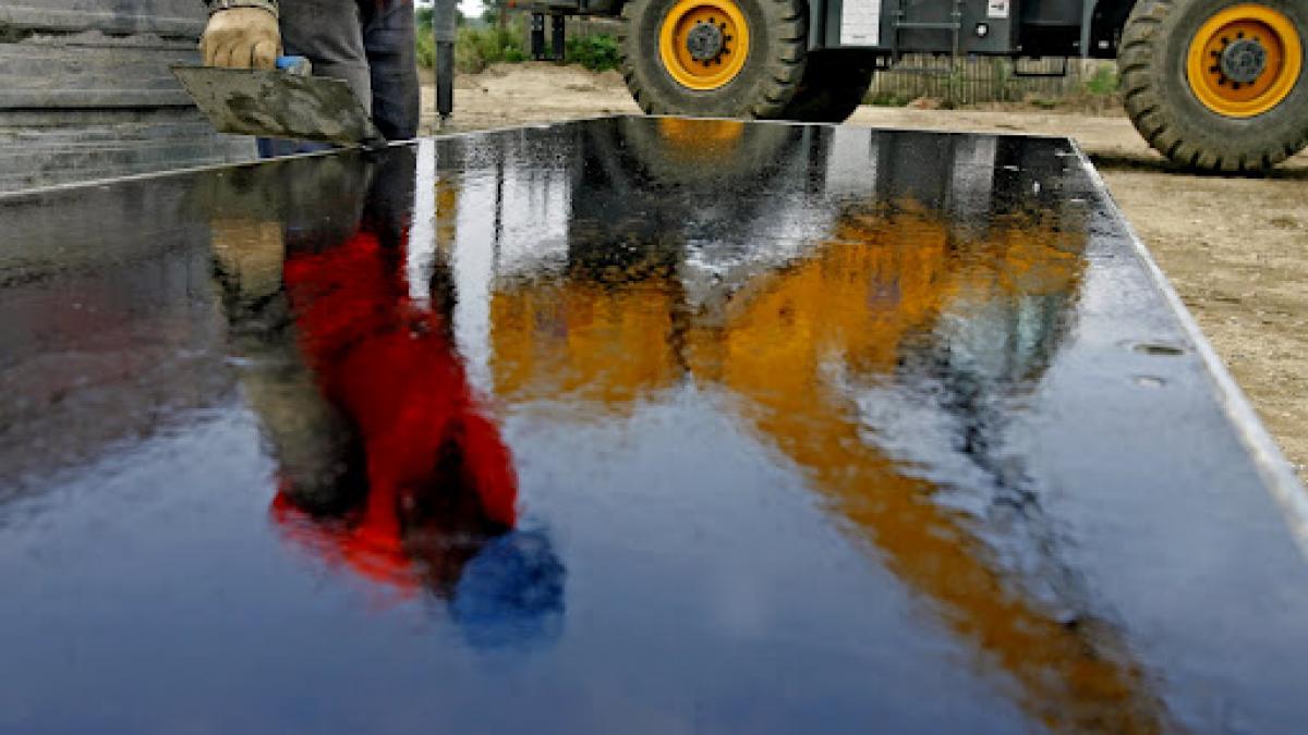 personajul misterios s a intors pe santierele din romania dintr o miscare a lasat 35 000 de oameni