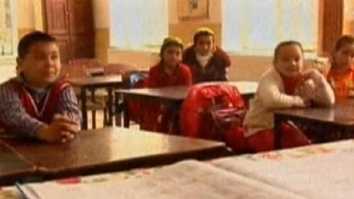 situatie inedita la galati 350 din cei 360 de elevi ai unei scoli poarta numele stanescu vezi cum e