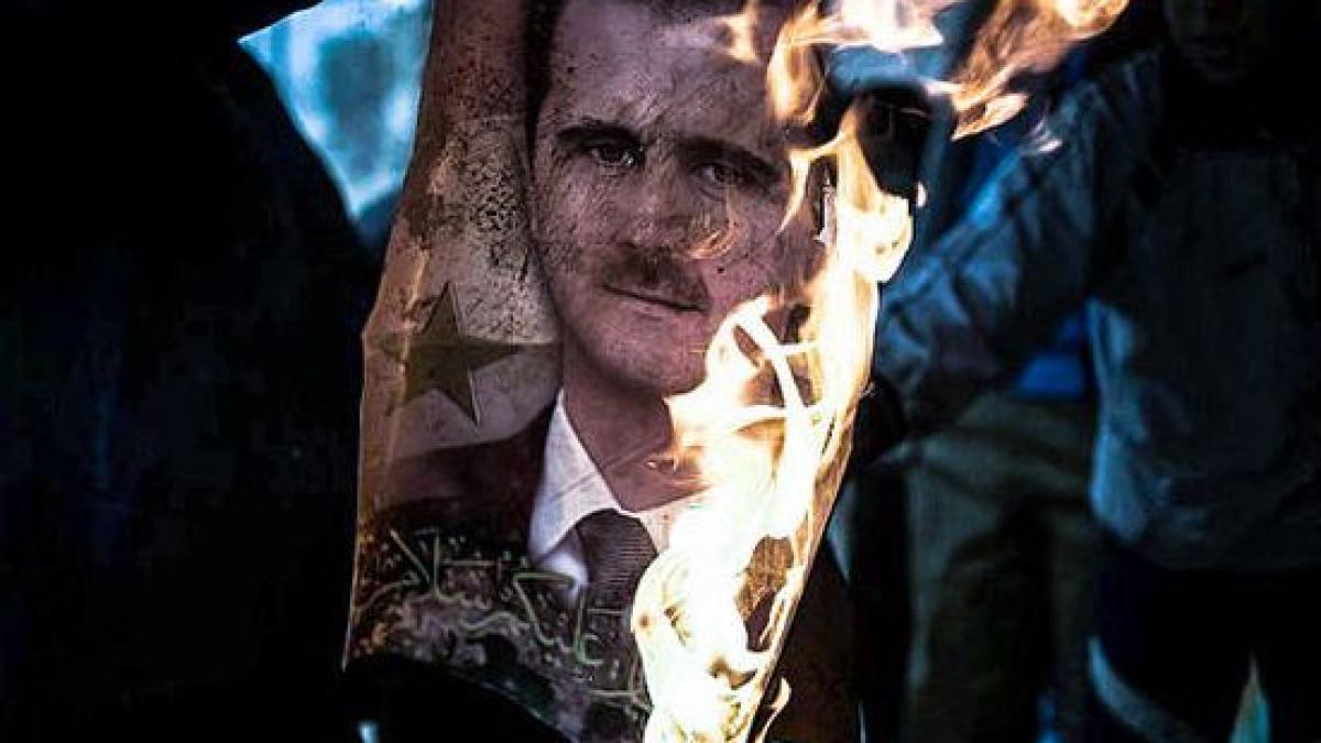 secretele unui dictator the guardian publica mii de emailuri personale ale conducatorului siriei