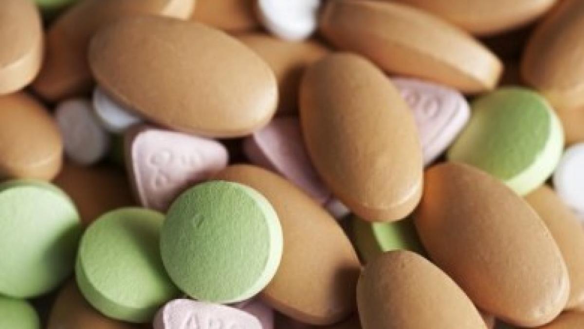 captura impresionanta de pastile ilegale la vama bechet