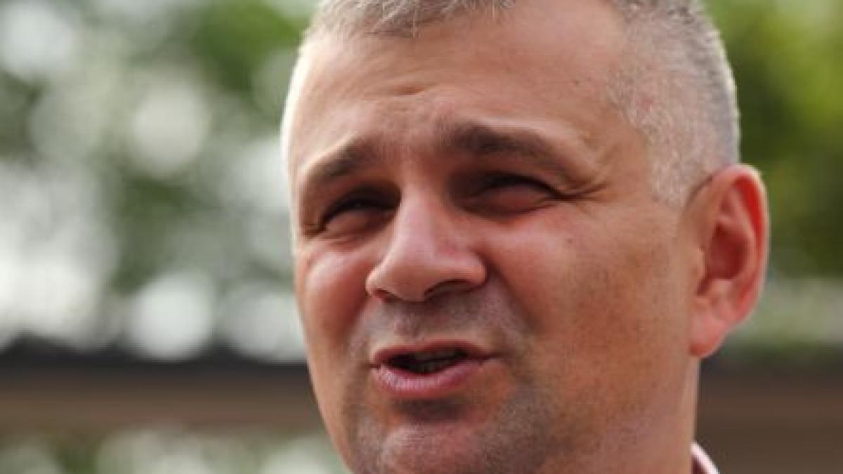 comisarul christian ciocan verificat de igpr nu mai are voie sa gestioneze relatia cu presa timp de