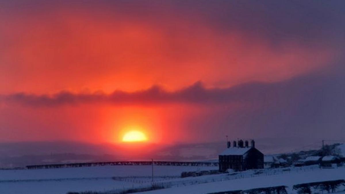 o primavara atipica pentru americani ninsori in nordul californiei si temperaturi de vara in