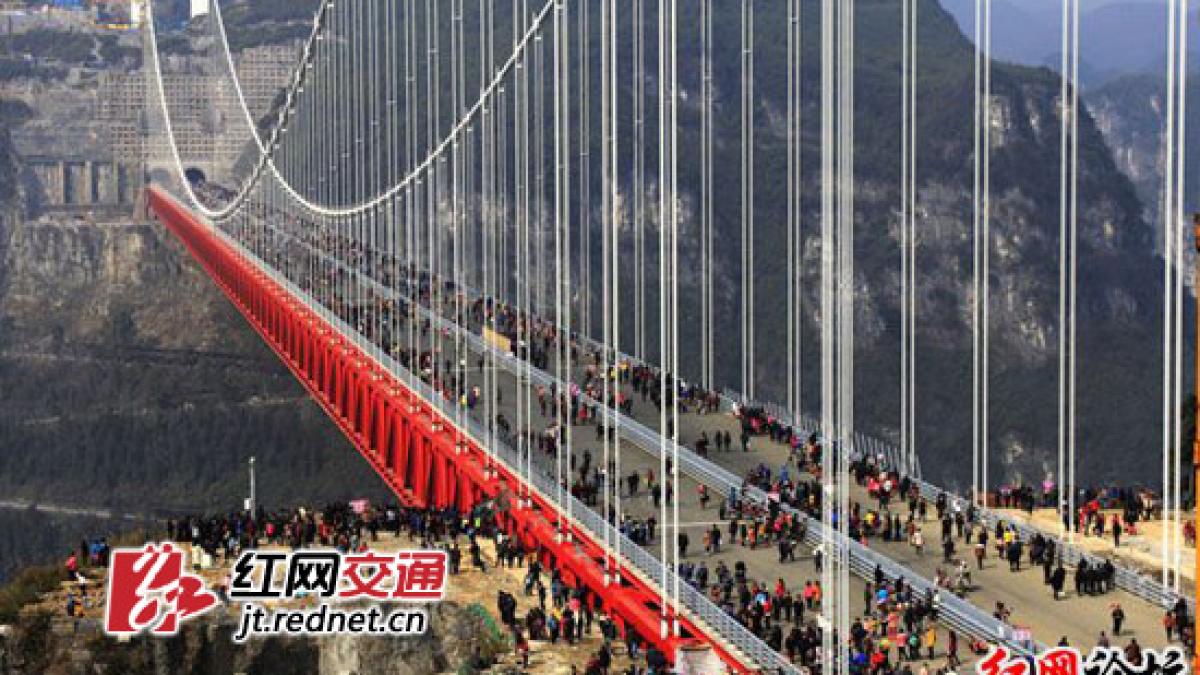 unul dintre motivele pentru care conduc lumea chinezii au construit cel mai lung pod suspendat