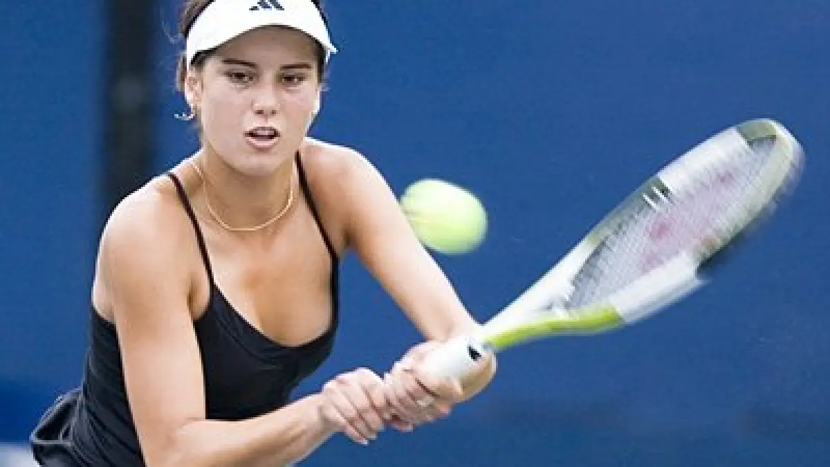 sorana cirstea invinsa la miami dupa ce a condus cu 5 0 in setul decisiv