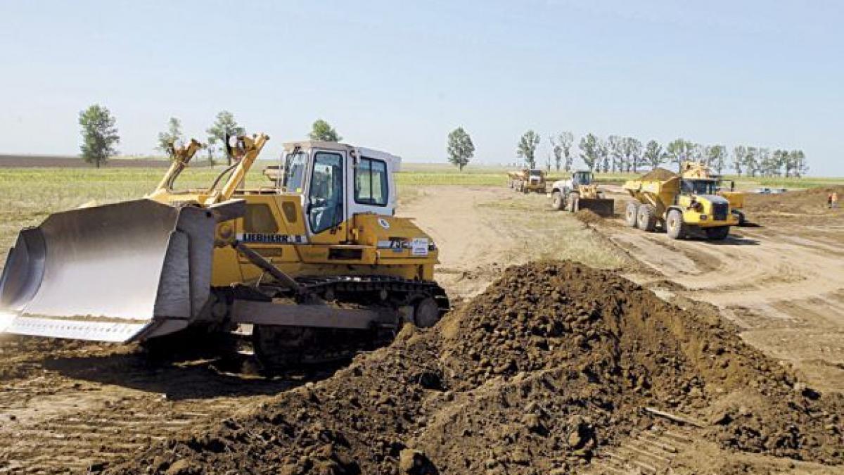 romania blestemata sa nu aiba autostrazi desi vremea este buna pentru munca pe santiere nu e nici