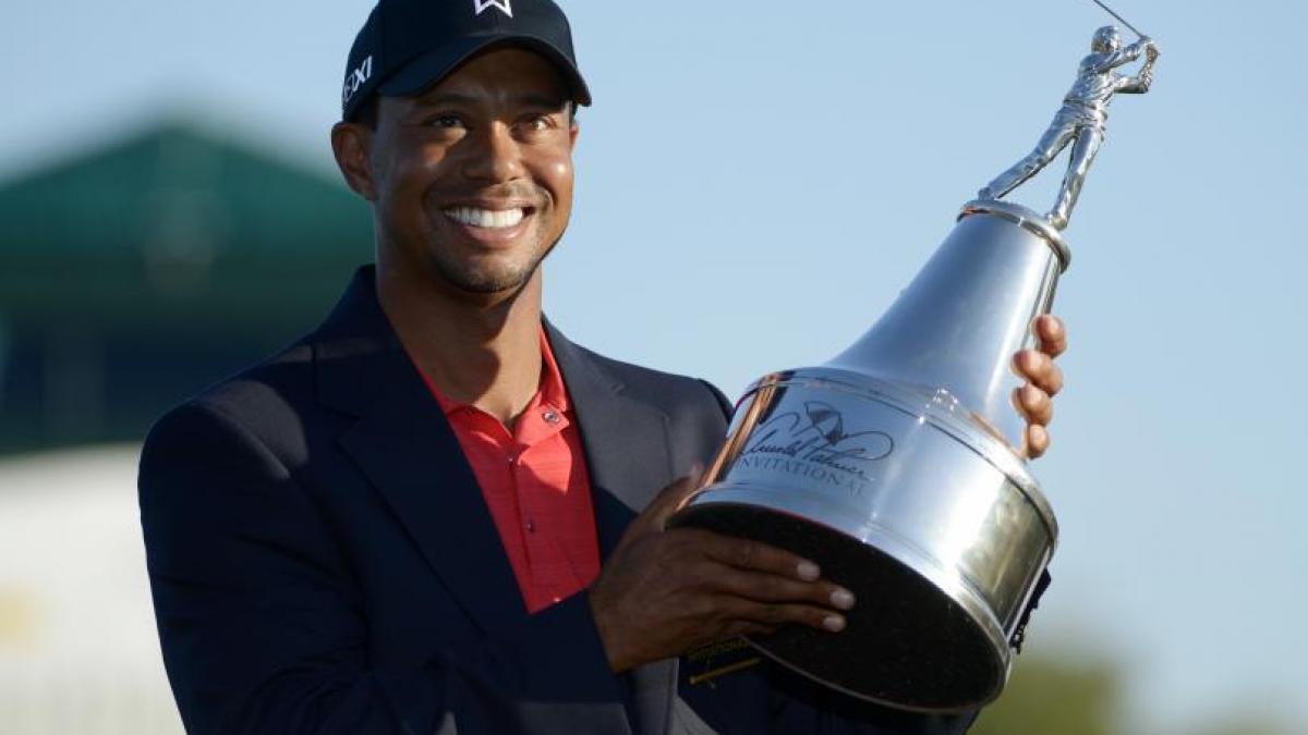 tiger woods a castigat primul turneu din us pga tour dupa ce s a despatit de sotie