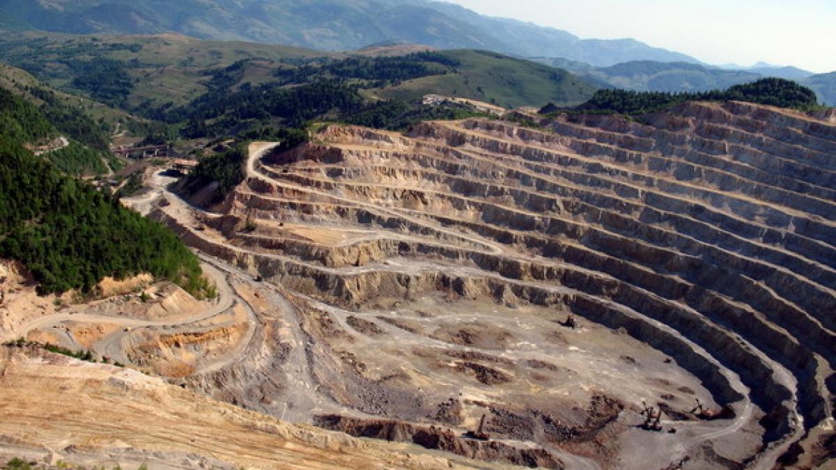 60 din cuprul romaniei vandut unei firme canadiene pentru 200 de mil de dolari afla totul despre