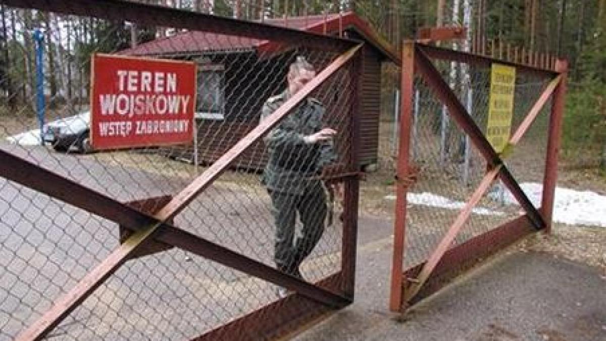 fostul sef al serviciului de informatii polonez inculpat in cazul inchisorilor cia