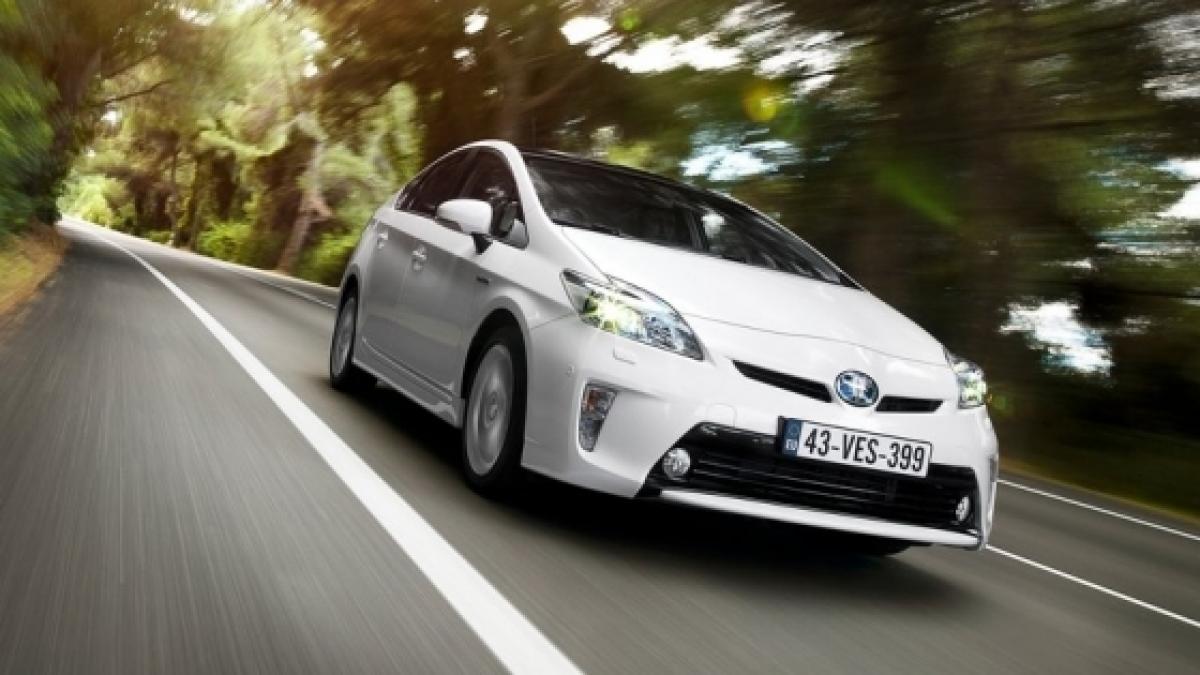prius cu facelift a ajuns in romania