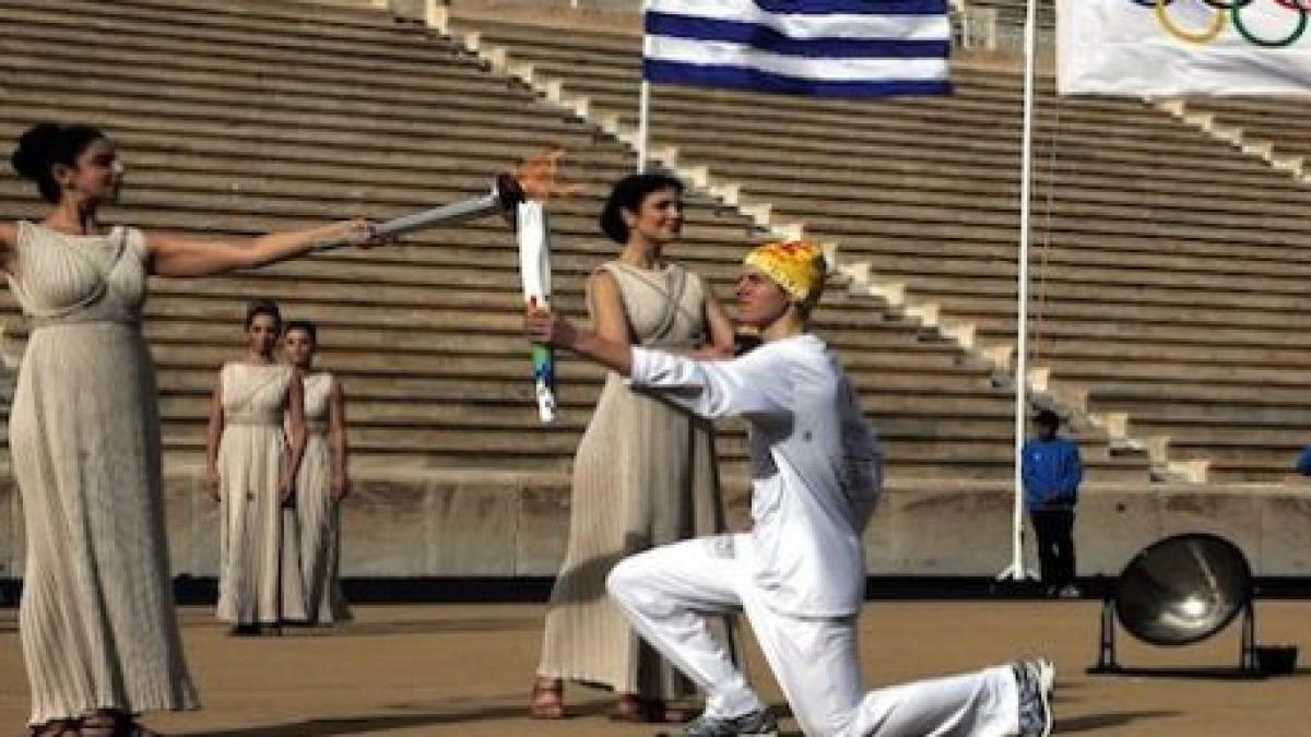 cum a facut rost de bani grecia pentru stafeta tortei olimpice pe teritoriul elen