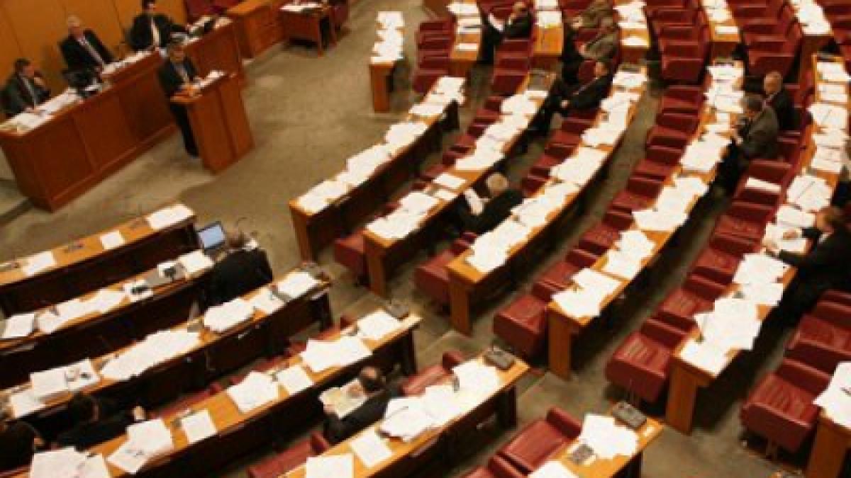 pe indeamna romania sa recunoasca statul kosovo