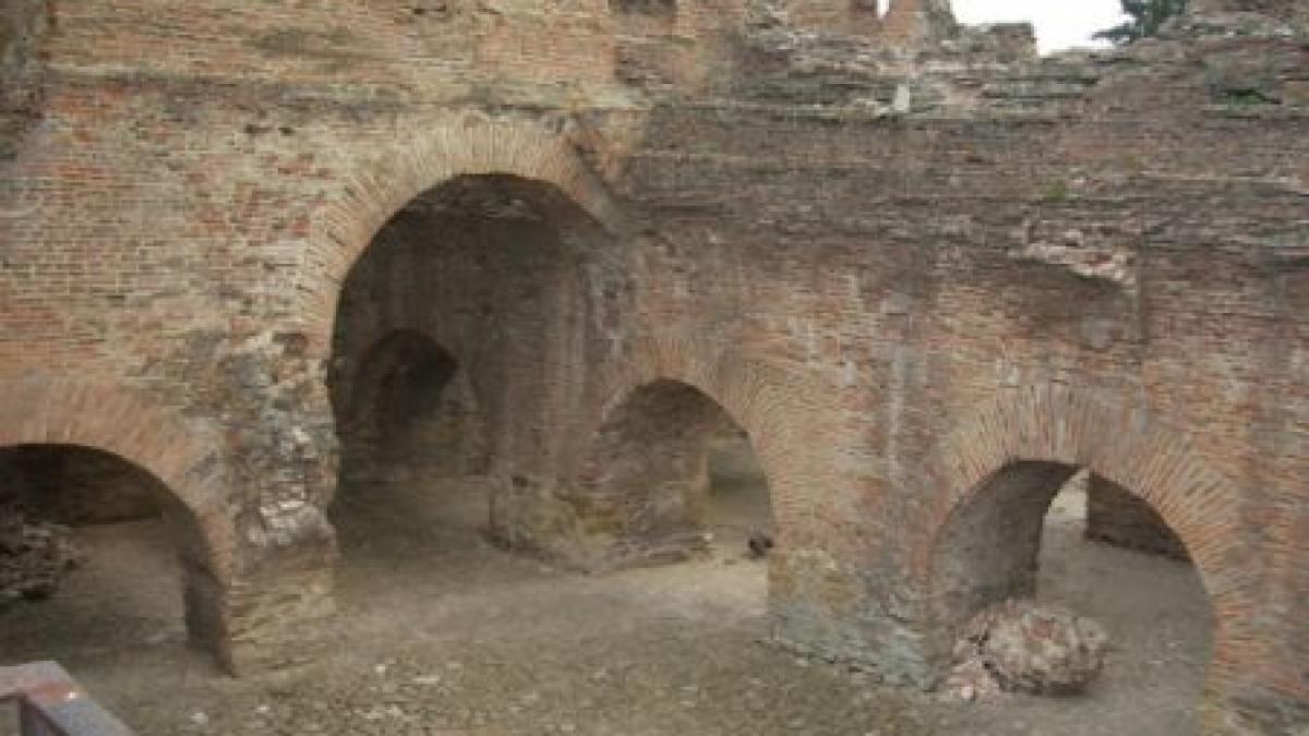 primaria targoviste da un milion de euro sa reinscrie curtea domneasca in circuitul istoric