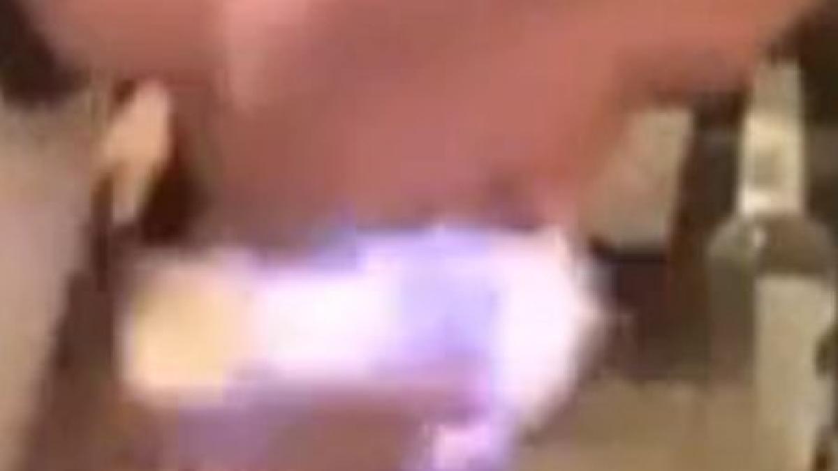 a baut votca in flacari se poate prostie mai mare