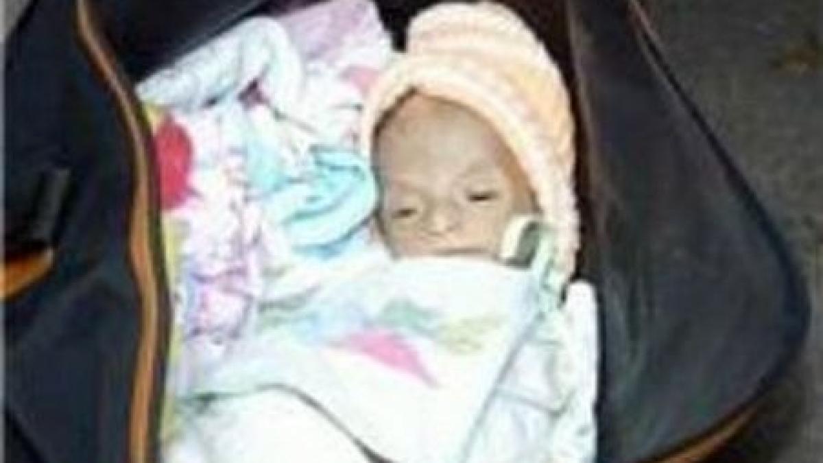 caz socant la arges un nou nascut a fost abandonat in scara unui bloc