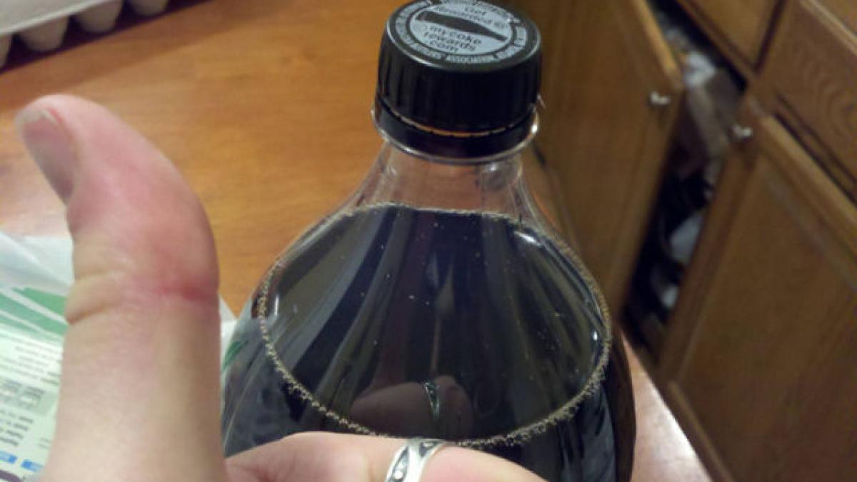 fata lui n a mai fost la fel dupa ce a deschis sticla experimentul care i a captivat chiar si pe